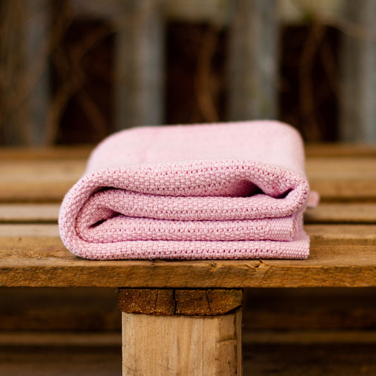 Dusky pink Cellular Blanket