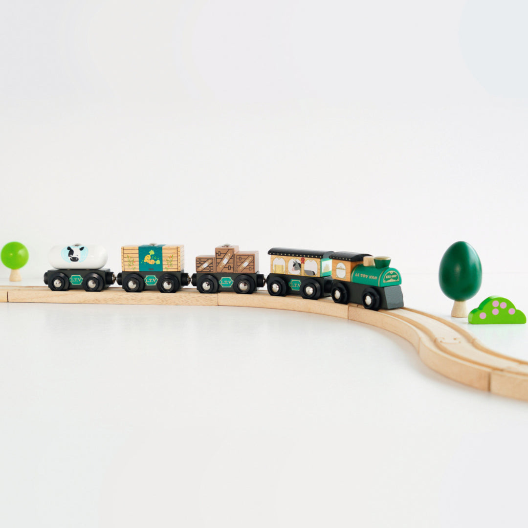 Great Green Train